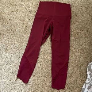 Lululemon Scalloped Hem Wunder Unders - SZ 6